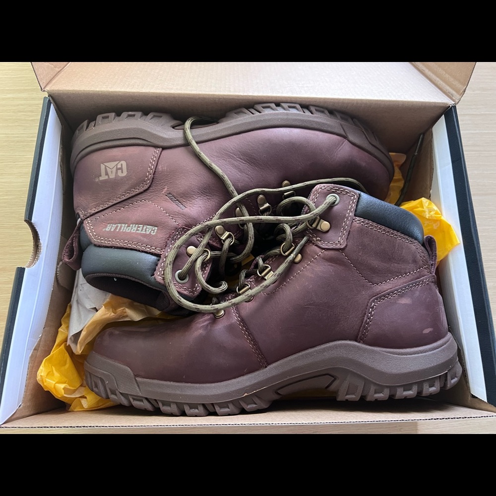 Womens 10 steel toe boots CAT